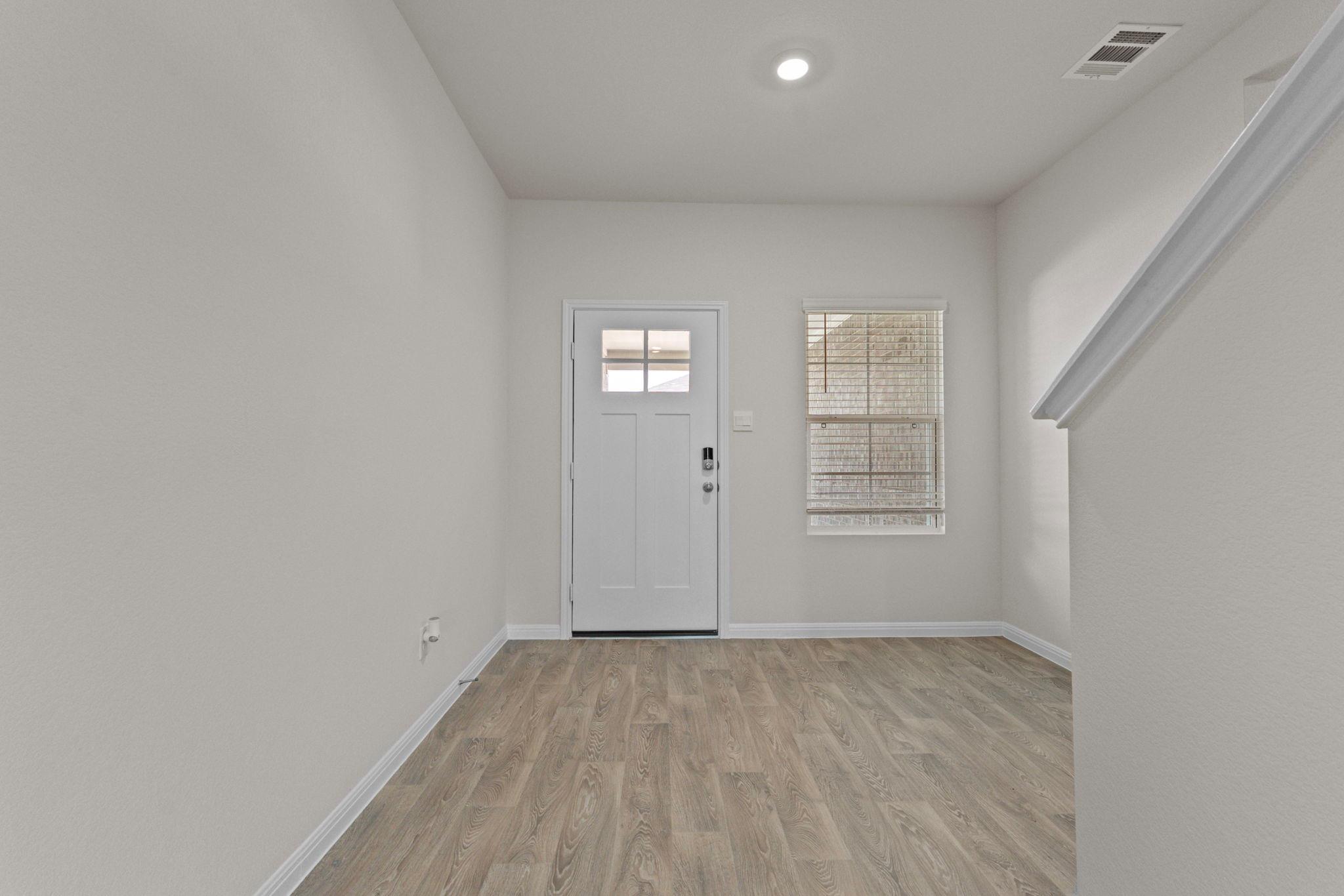 117 Morningside Grv Property Photo 3