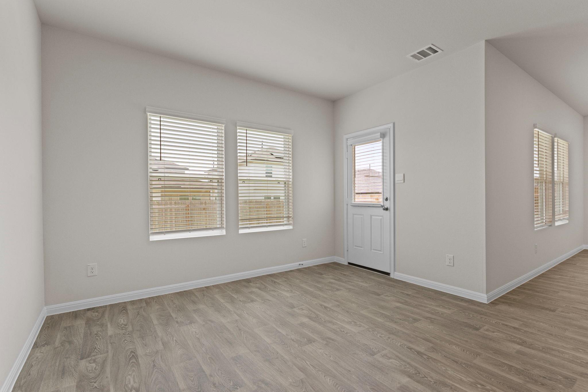 117 Morningside Grv Property Photo 29