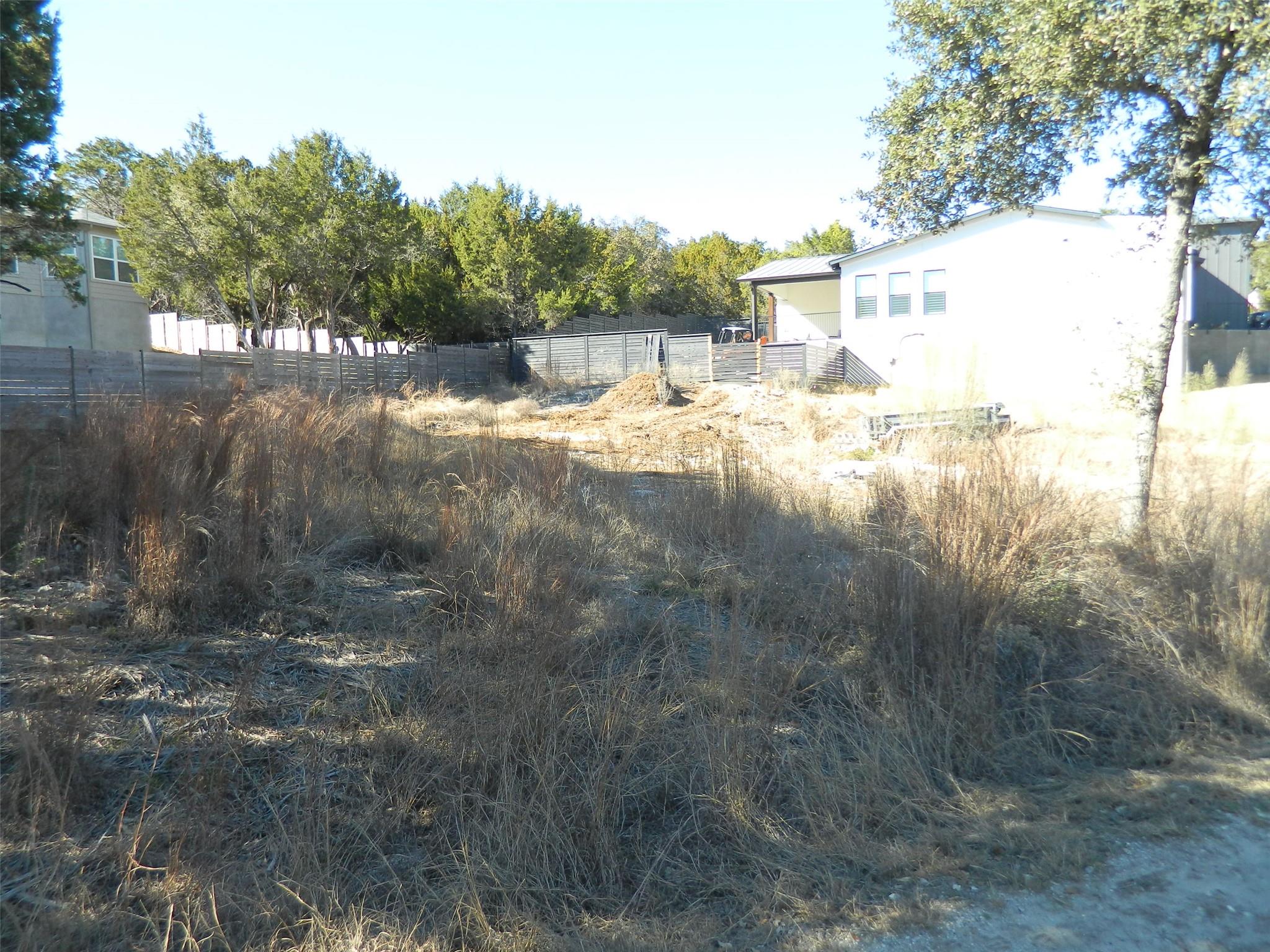 3802 Crockett Ave Property Photo 2