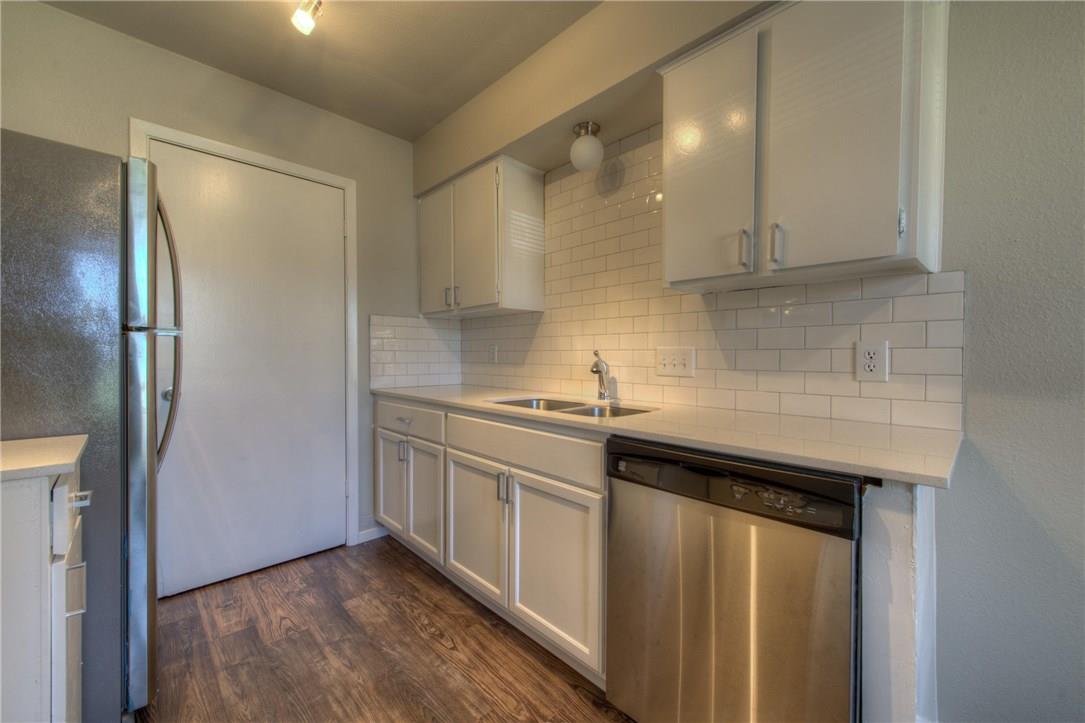 2400 Burleson CT A Property Photo 1
