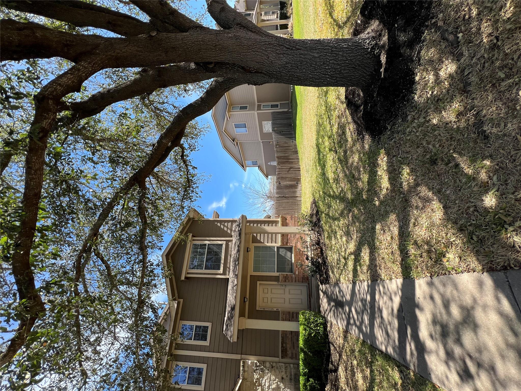 14113 Harris Ridge Blvd B Property Photo