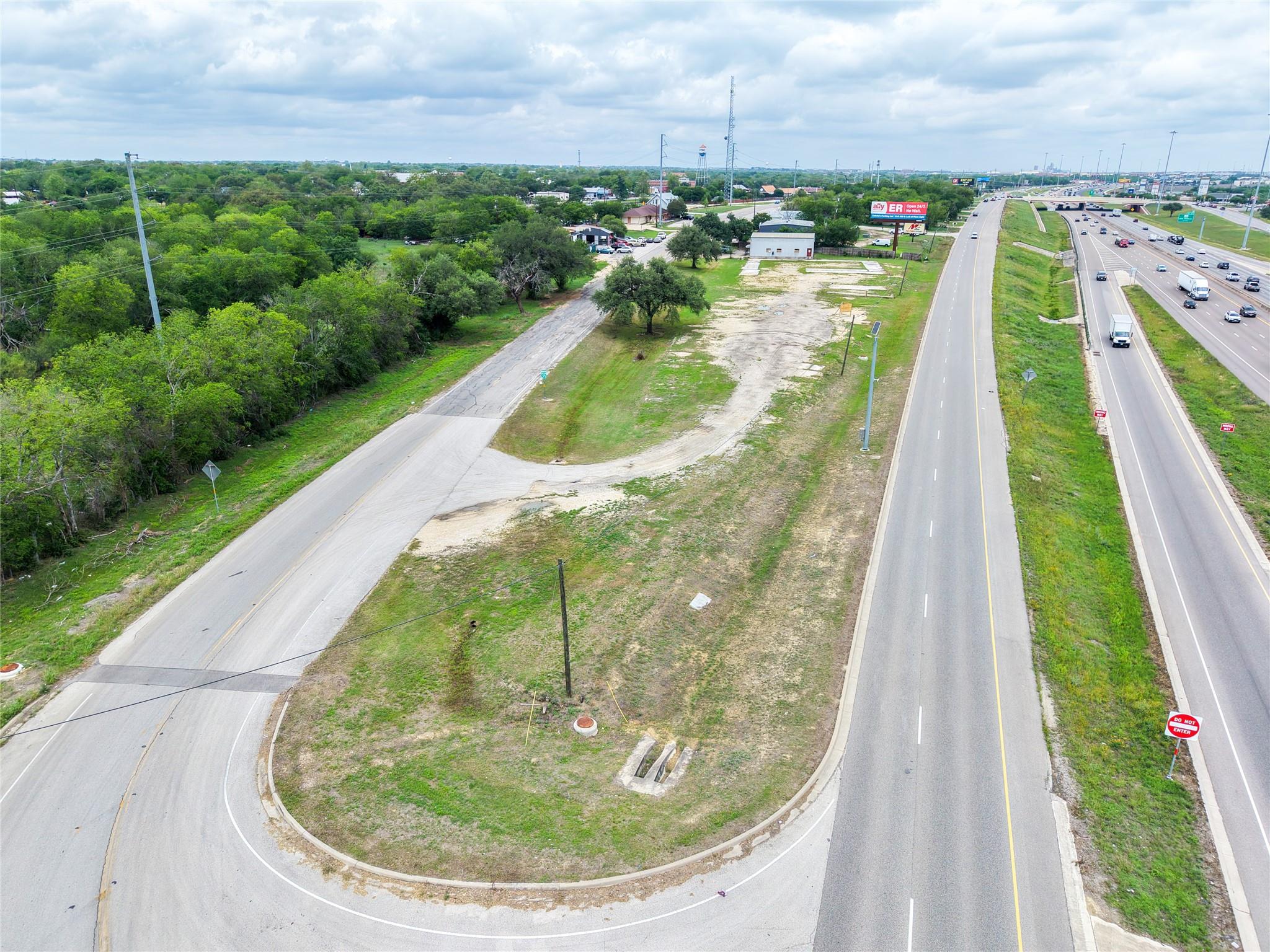 505 S Old Hwy 81 None Property Photo 4