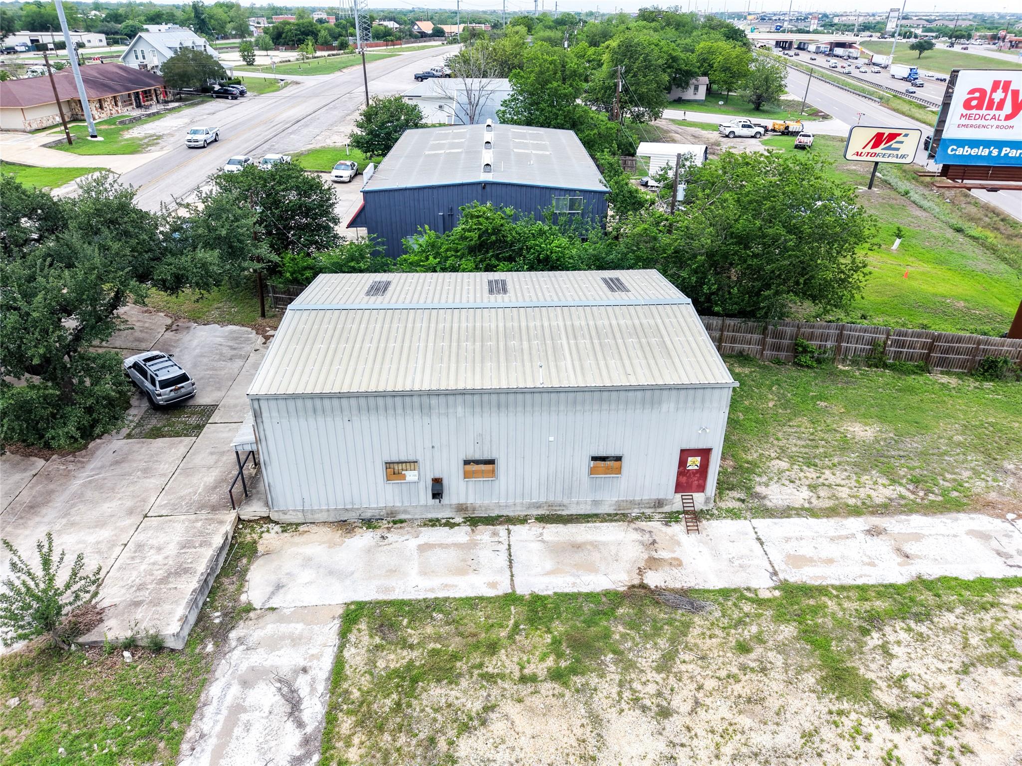 505 S Old Hwy 81 None Property Photo 5