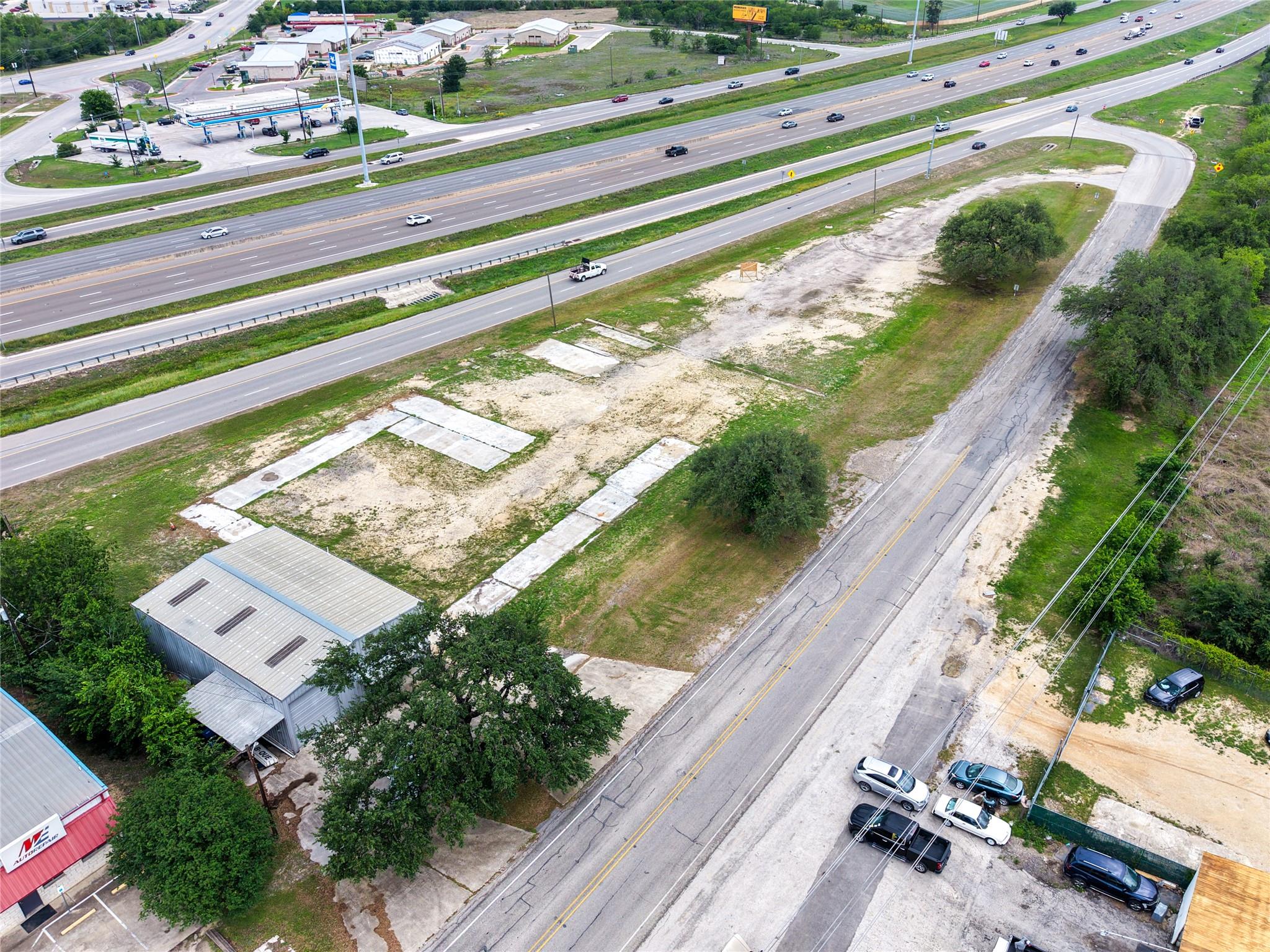 505 S Old Hwy 81 None Property Photo 8