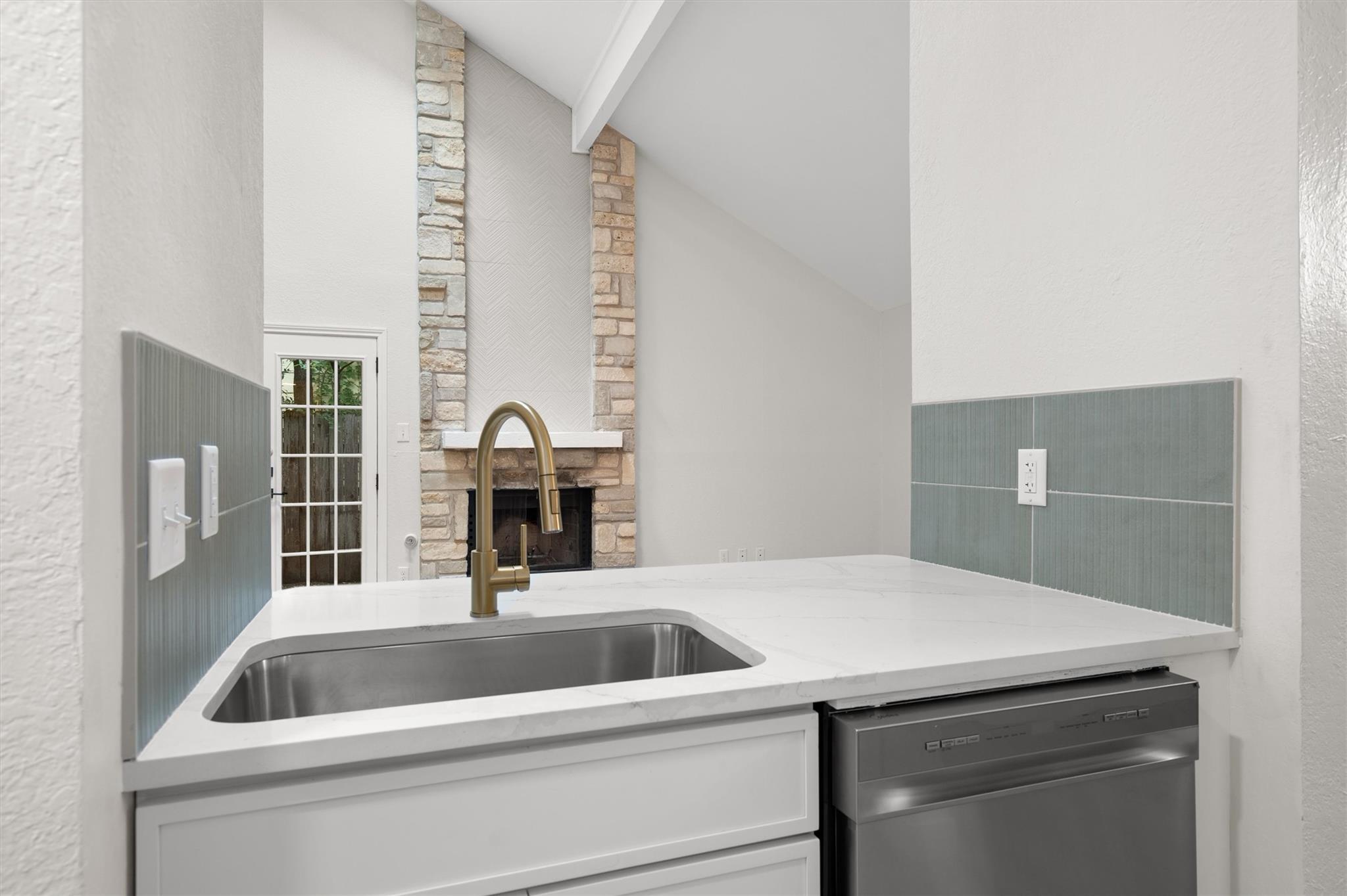1804 Cinnamon Path Property Photo 7