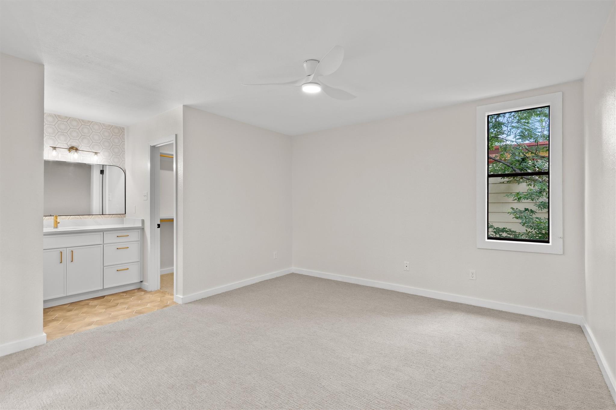 1804 Cinnamon Path Property Photo 11