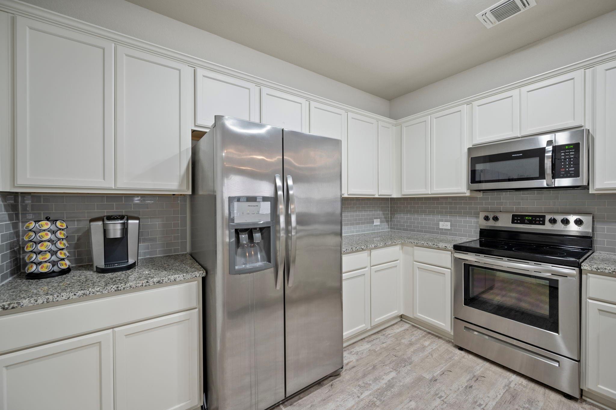 1701 Logan Dr 22 Property Photo 8