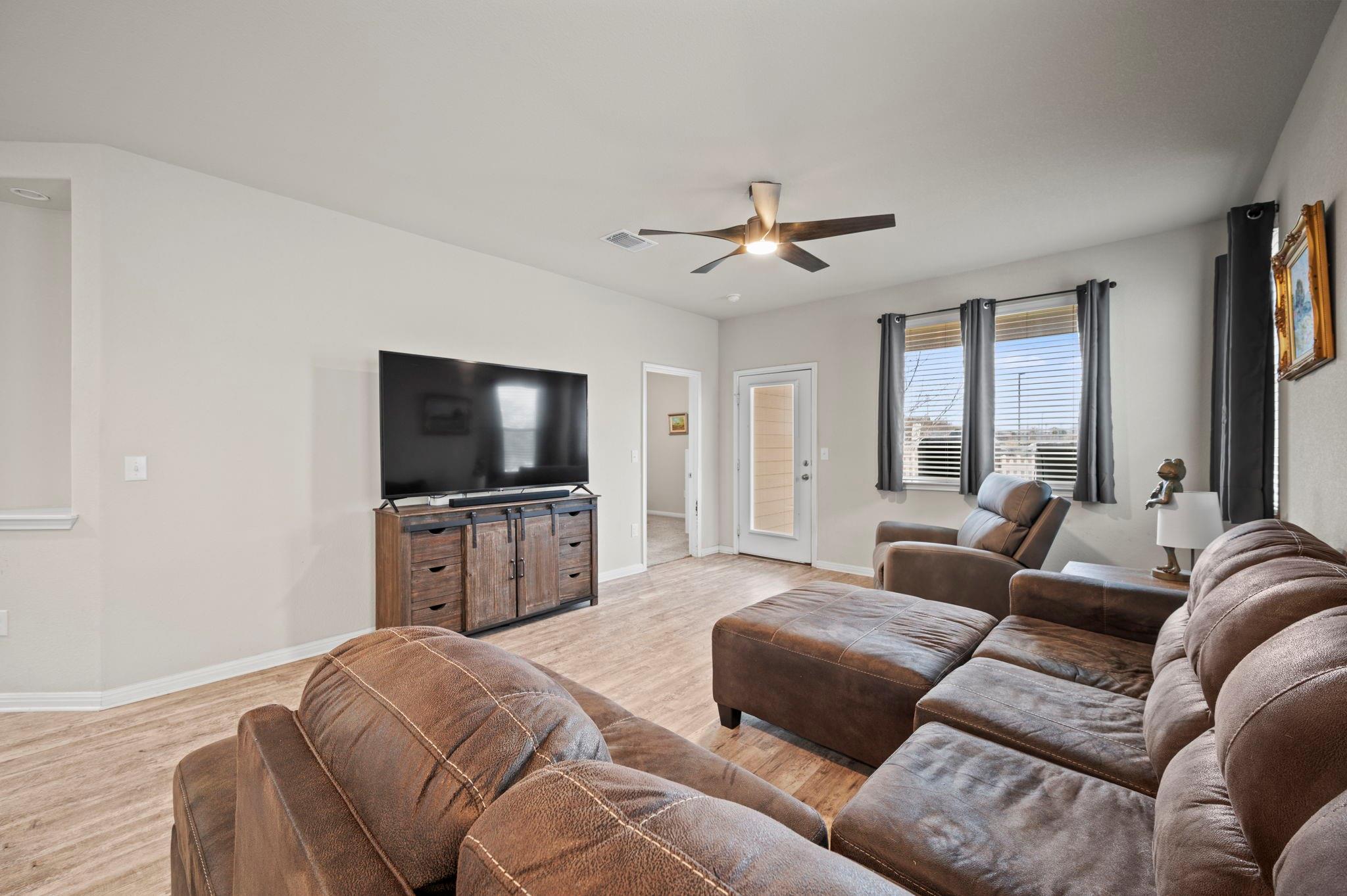 1701 Logan Dr 22 Property Photo 10