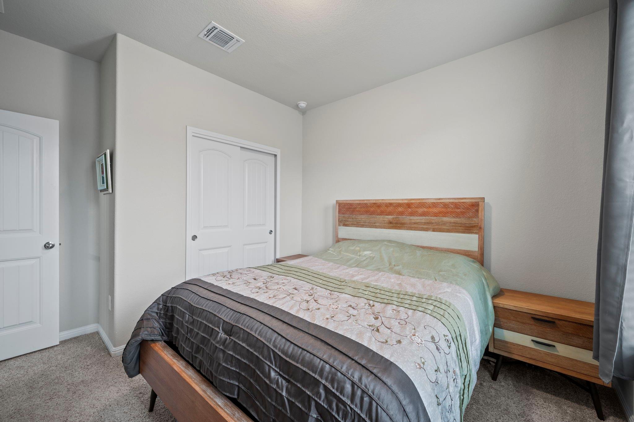 1701 Logan Dr 22 Property Photo 18