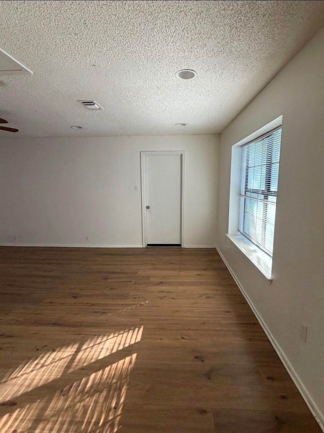 12021 Shady Springs Rd Property Photo 13