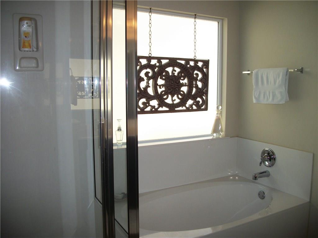 933 Heritage Springs Trl Property Photo 11