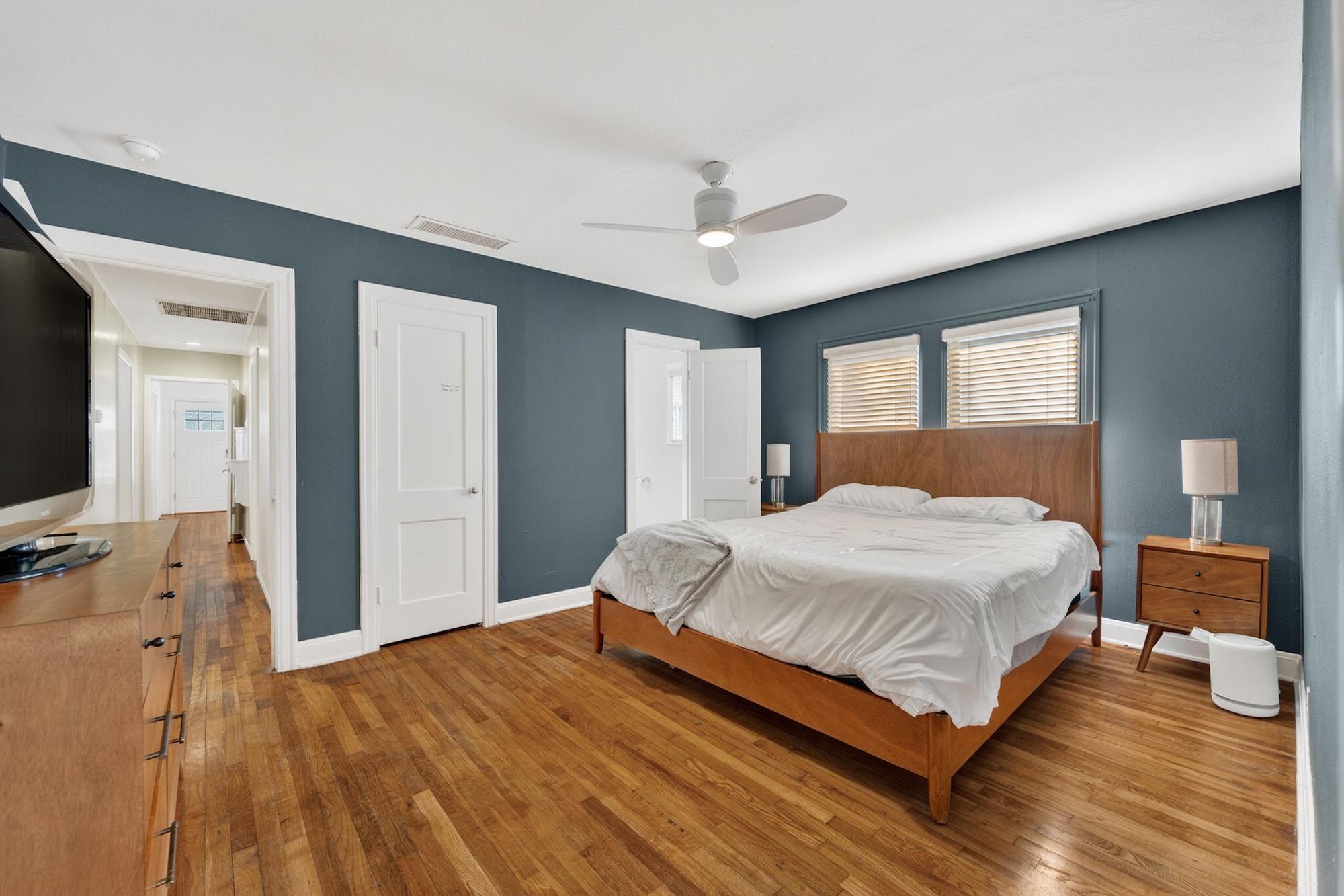 609 Fletcher St Property Photo 13