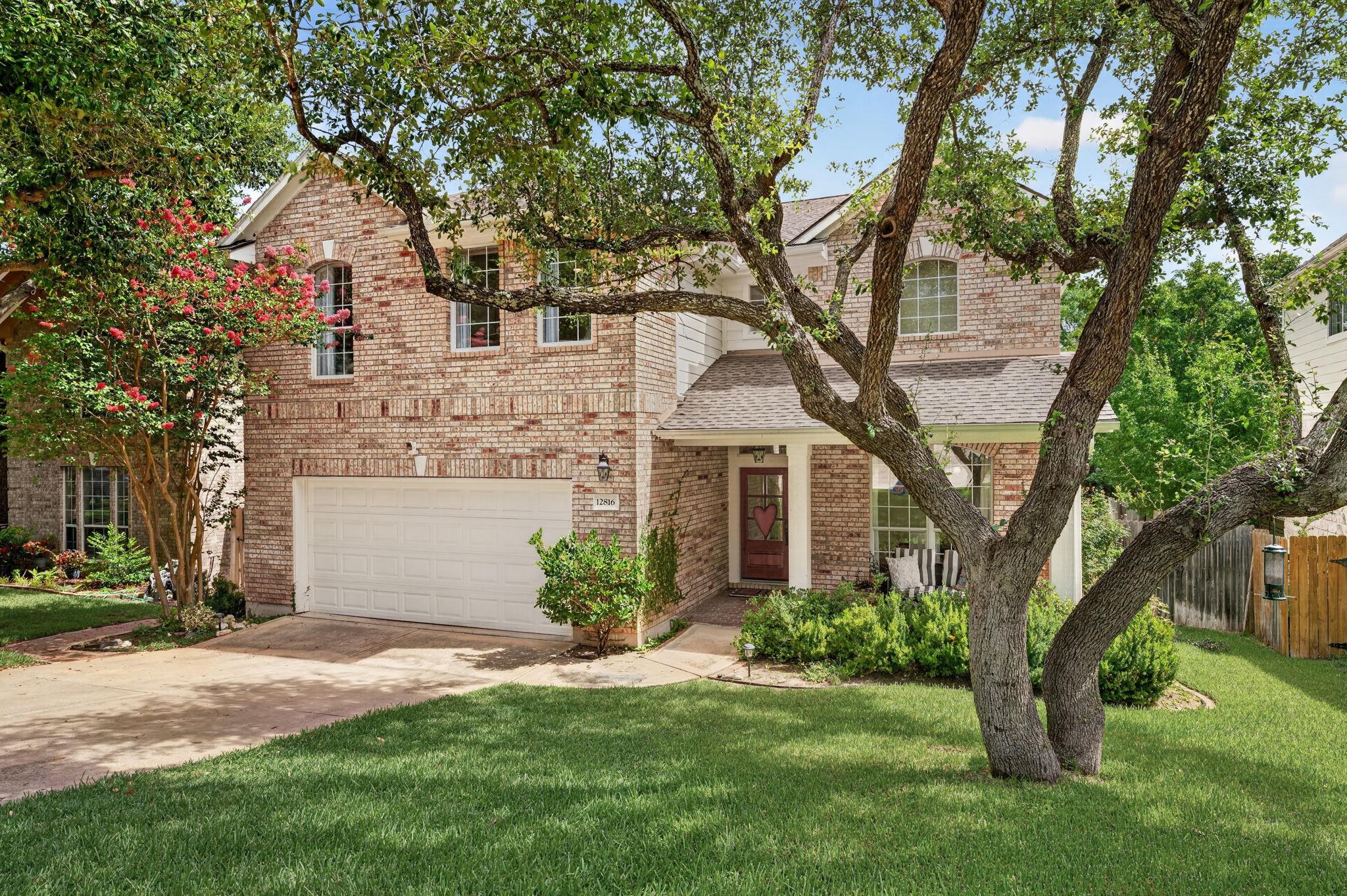 12816 Majestic Oaks Dr Property Photo 2
