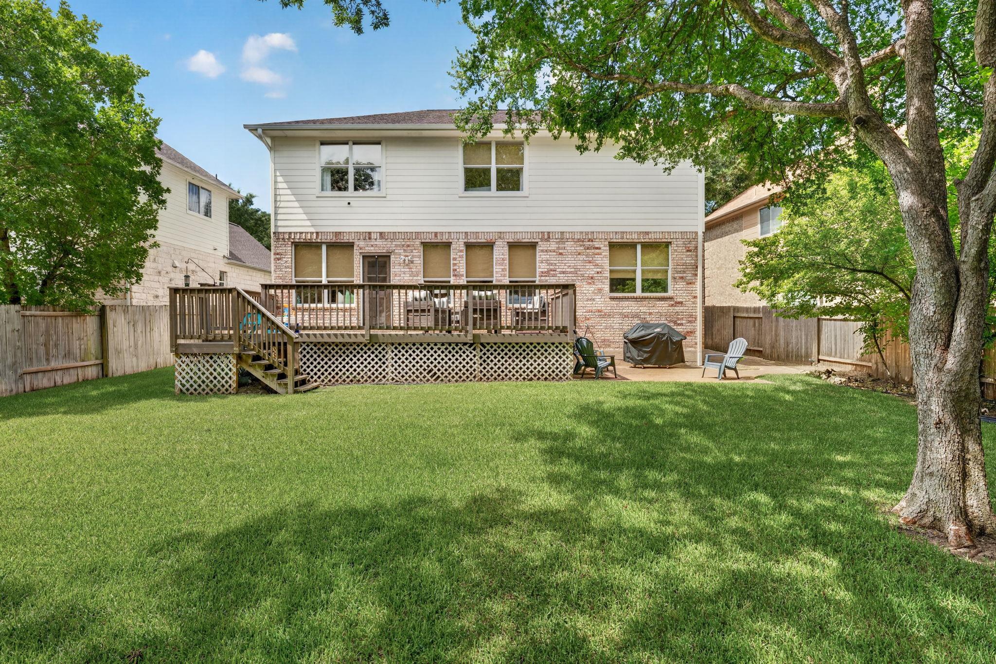 12816 Majestic Oaks Dr Property Photo 26