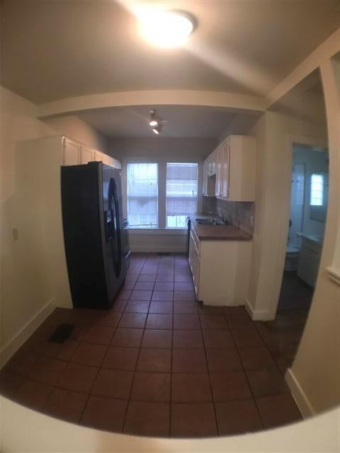2710 Whitis Ave #b Property Photo 2