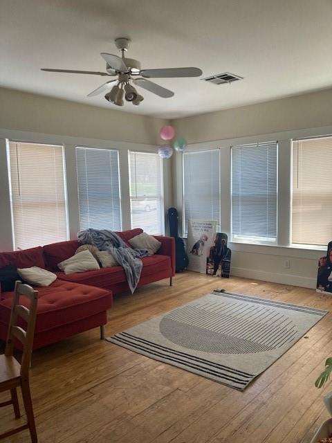 2710 Whitis Ave #b Property Photo 12