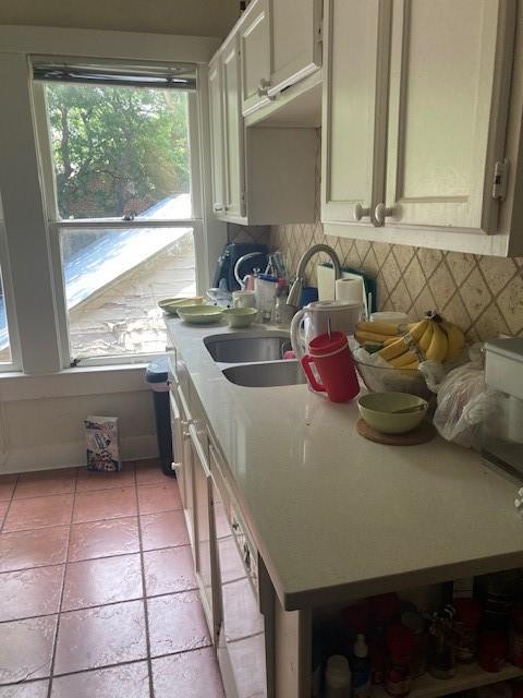 2710 Whitis Ave #b Property Photo 20
