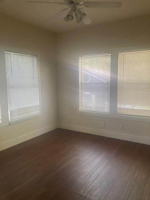 2710 Whitis Ave #b Property Photo 24