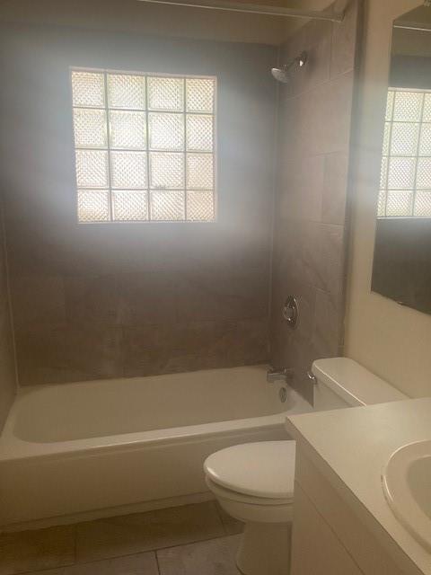 2710 Whitis Ave #b Property Photo 27