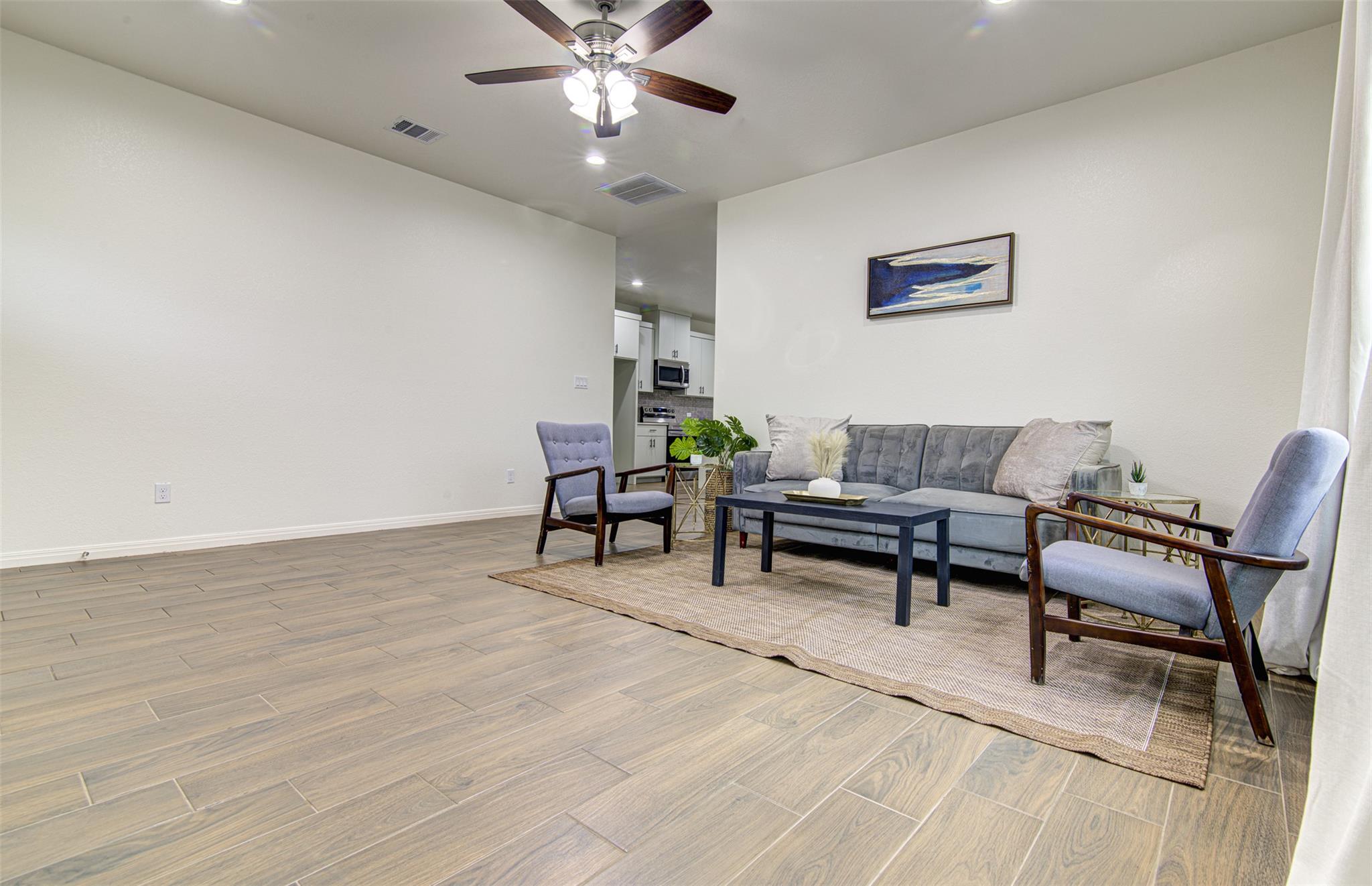 129 Kawainui Ln Property Photo 6