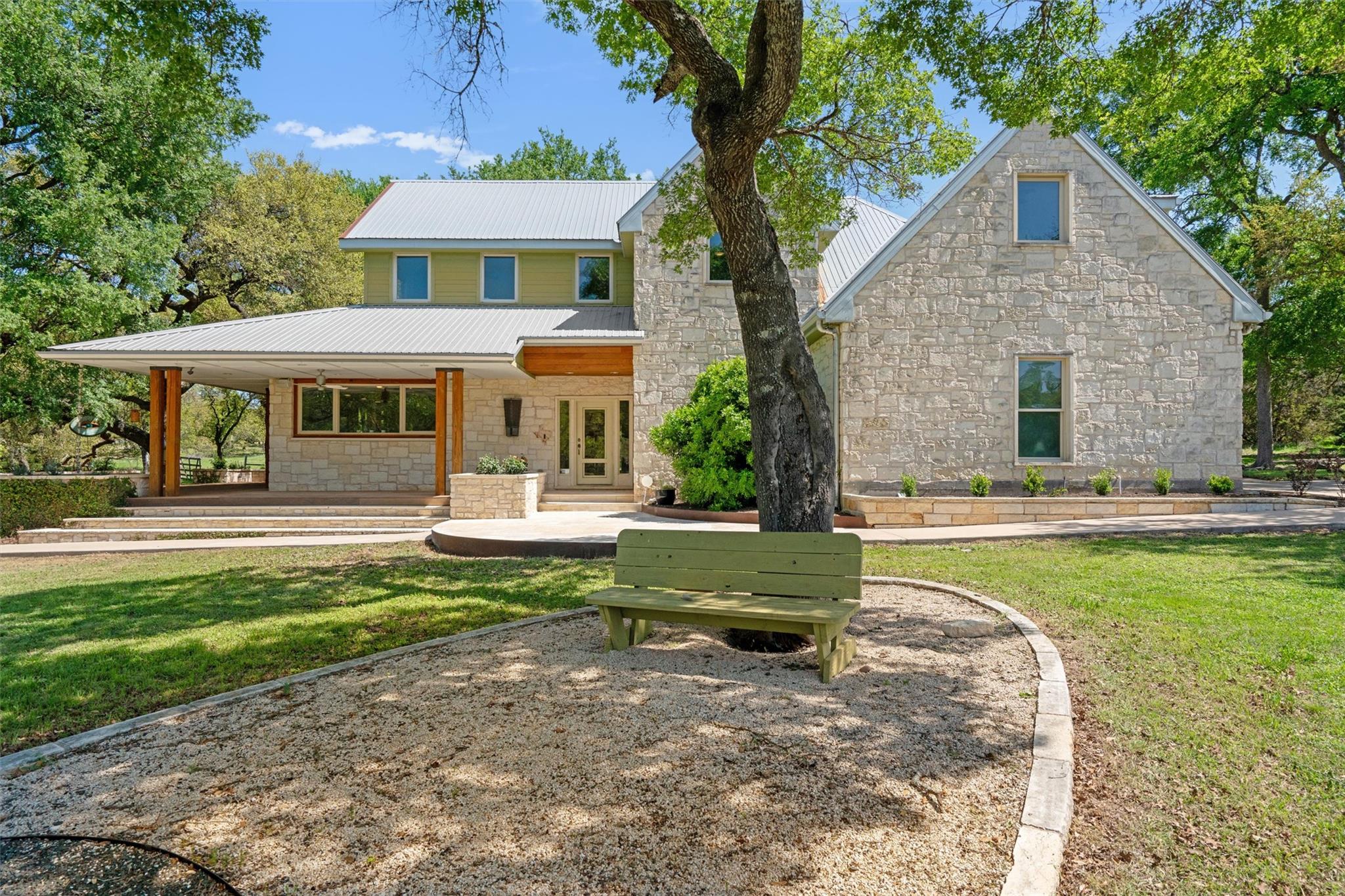 33 Long Creek Rd Property Photo