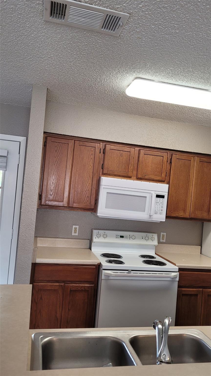 8804 Schick Rd #c Property Photo 3