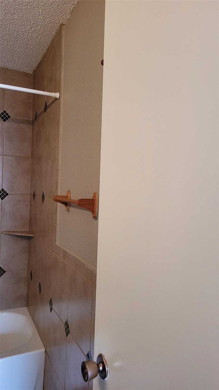 8804 Schick Rd #c Property Photo 23