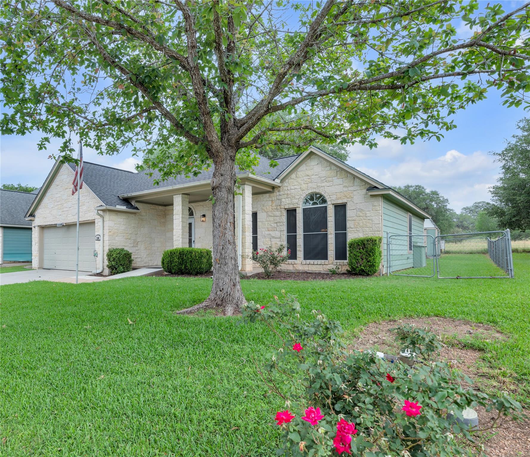 330 Rose Mayer Loop St Property Photo