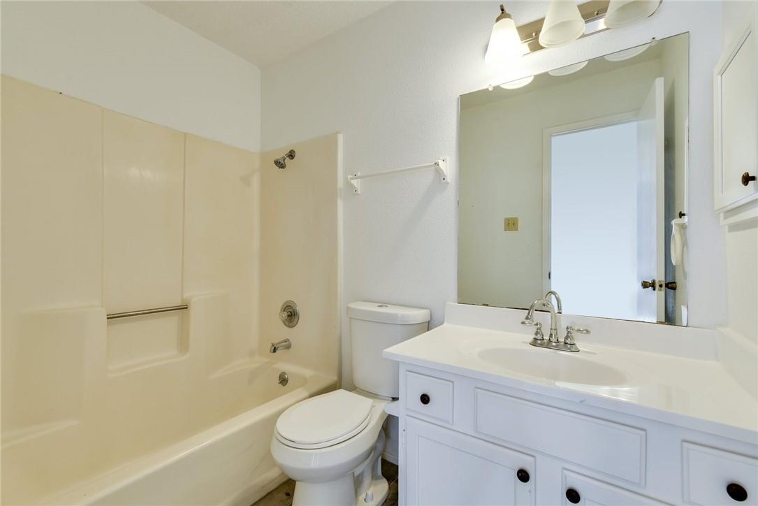 16803 Pocono Dr Property Photo 22