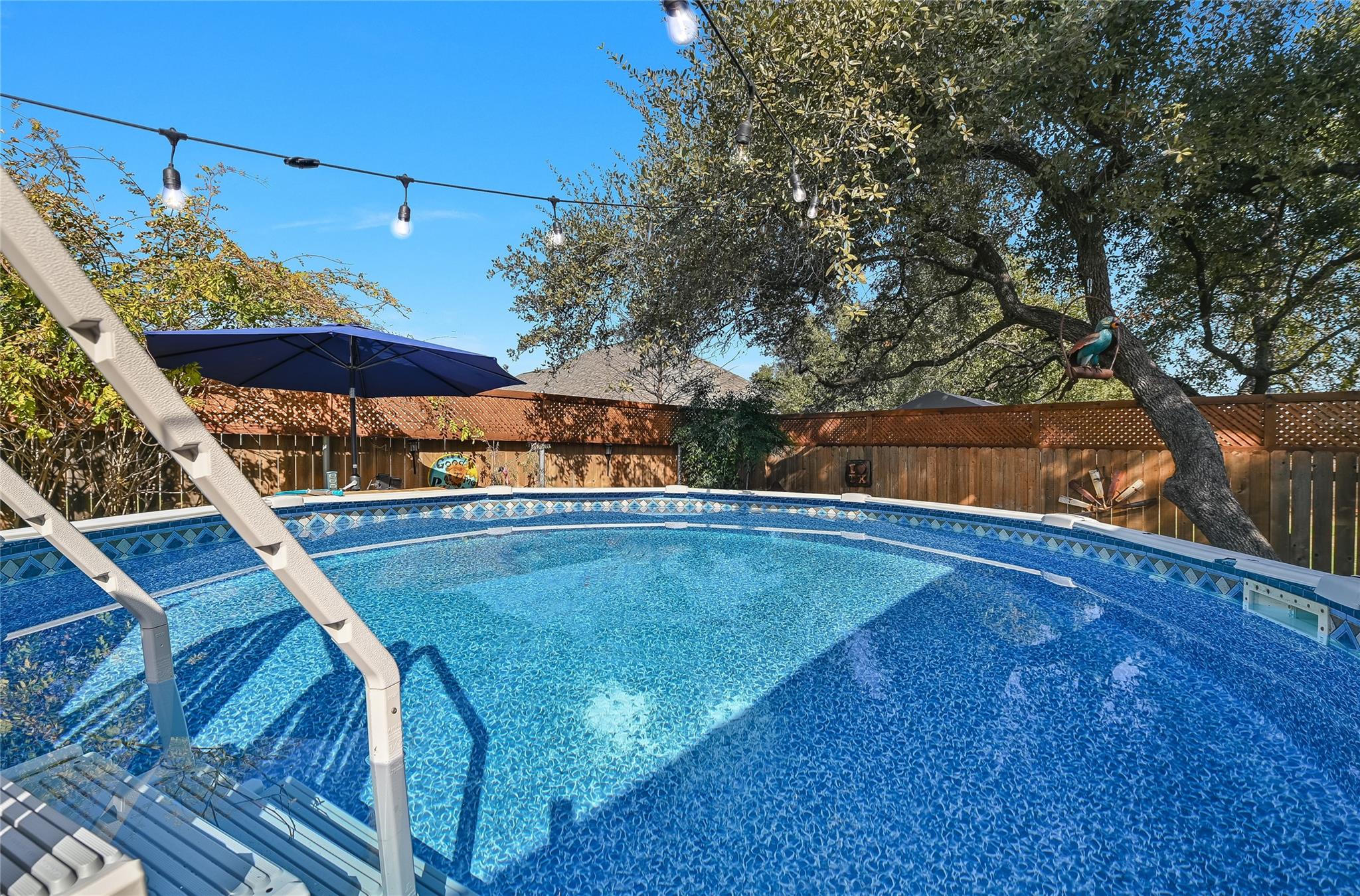 707 Hedgewood Dr Property Photo 32