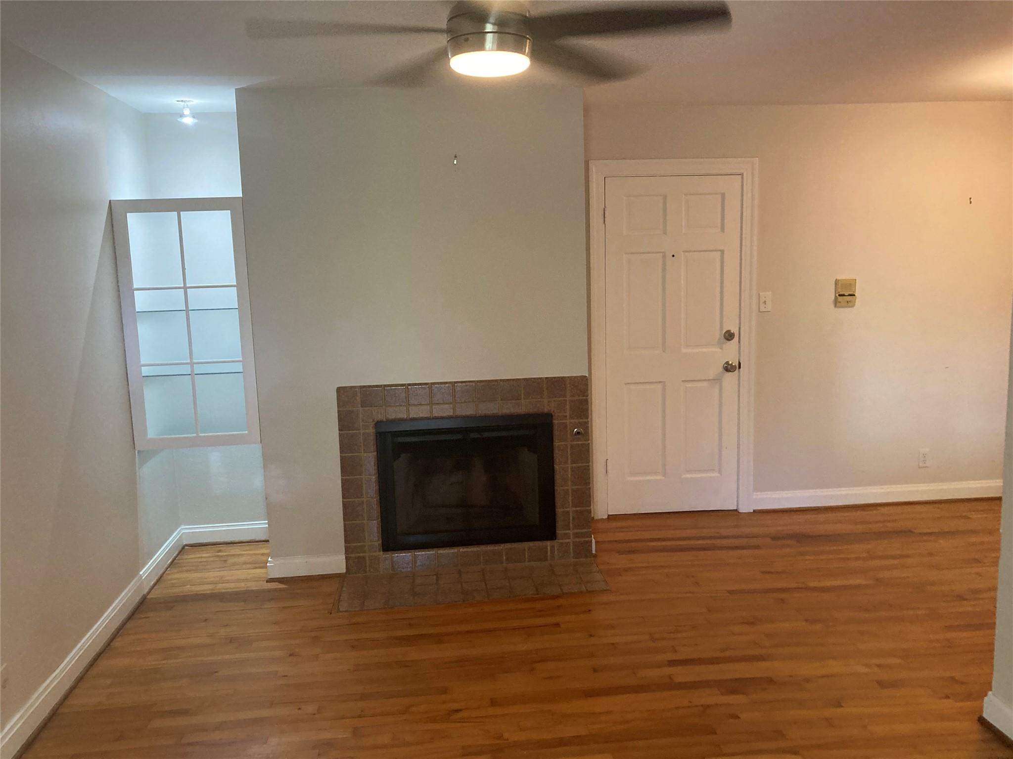 912 E 32nd St. St E #101 Property Photo 6