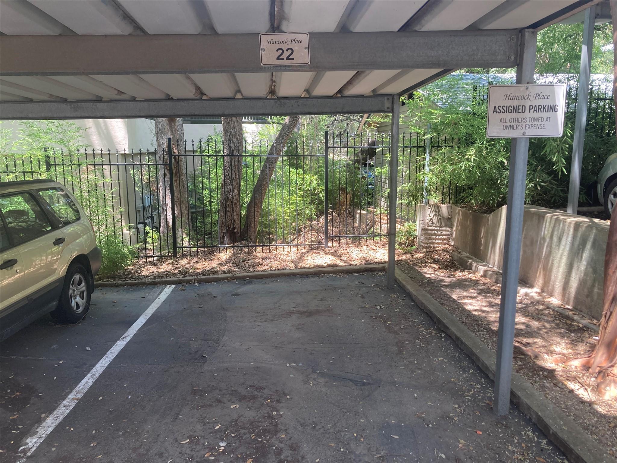 912 E 32nd St. St E #101 Property Photo 19