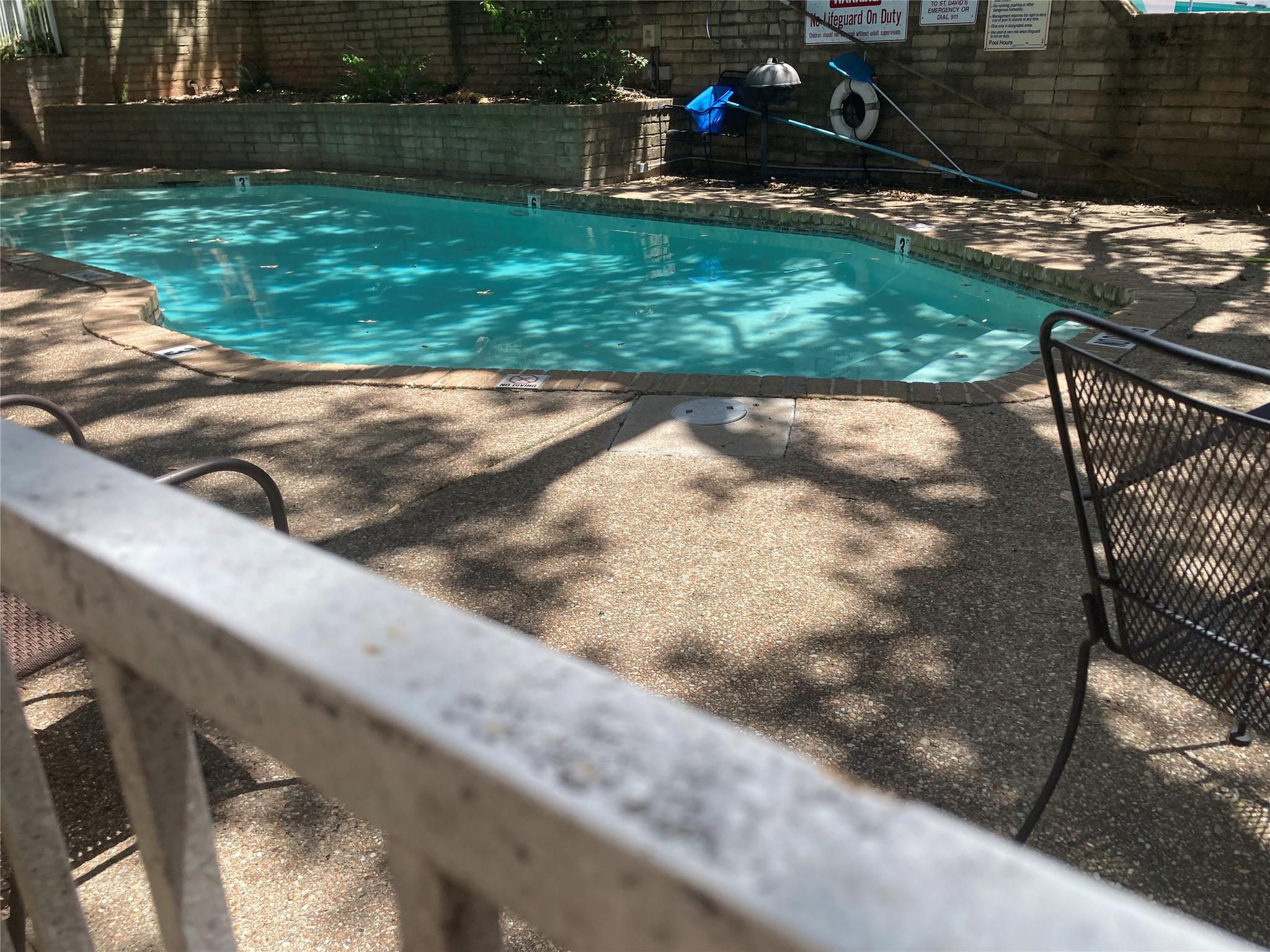 912 E 32nd St. St E #101 Property Photo 20