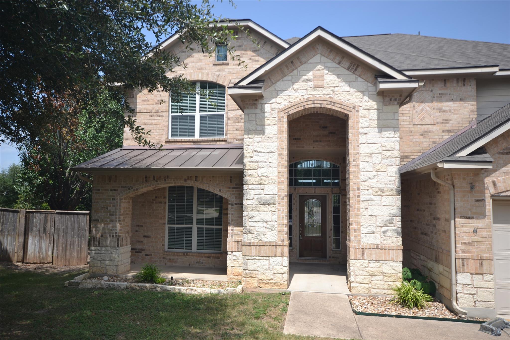1705 Lions Den None Property Photo 1