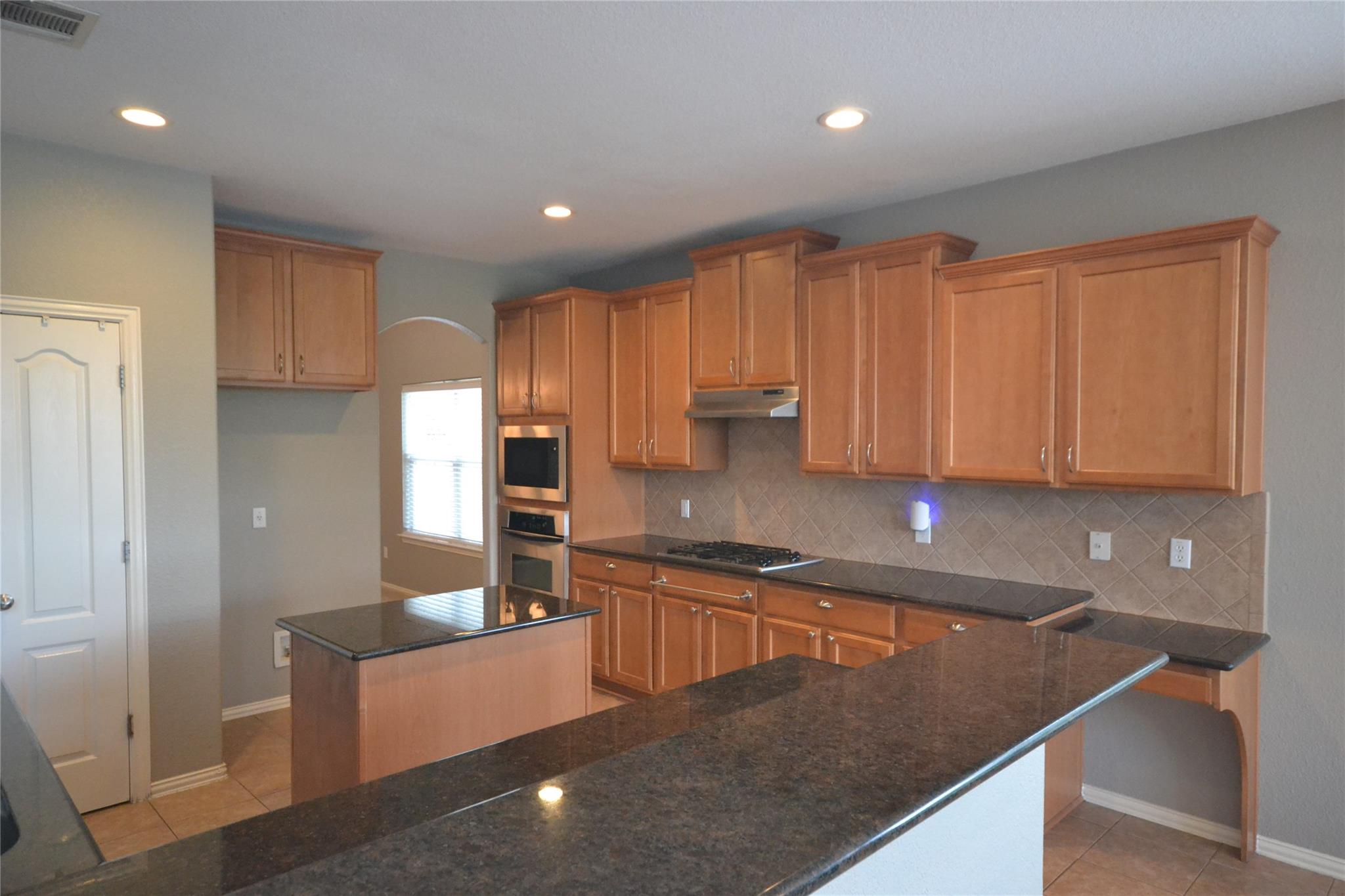 1705 Lions Den None Property Photo 3