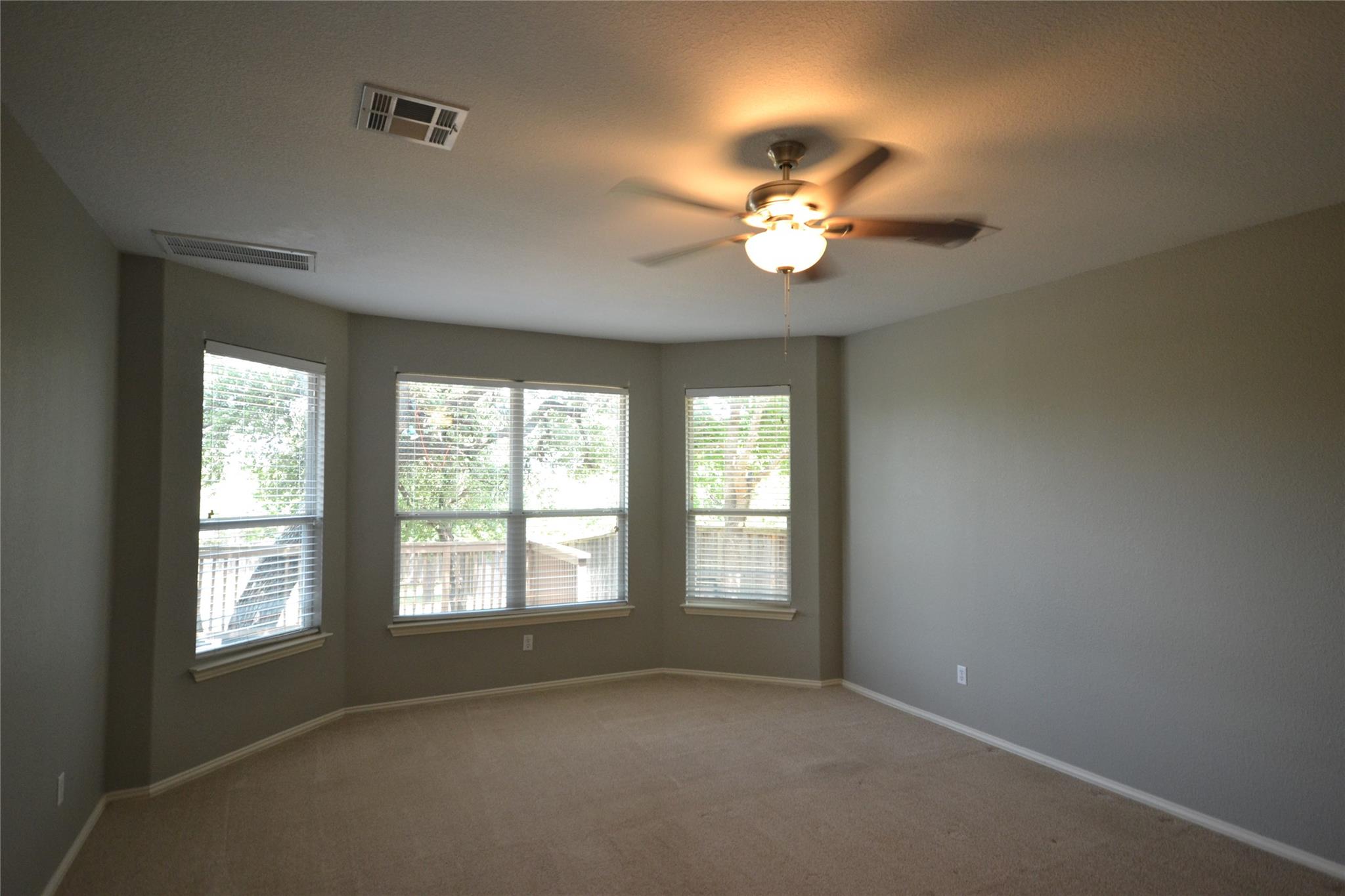 1705 Lions Den None Property Photo 11