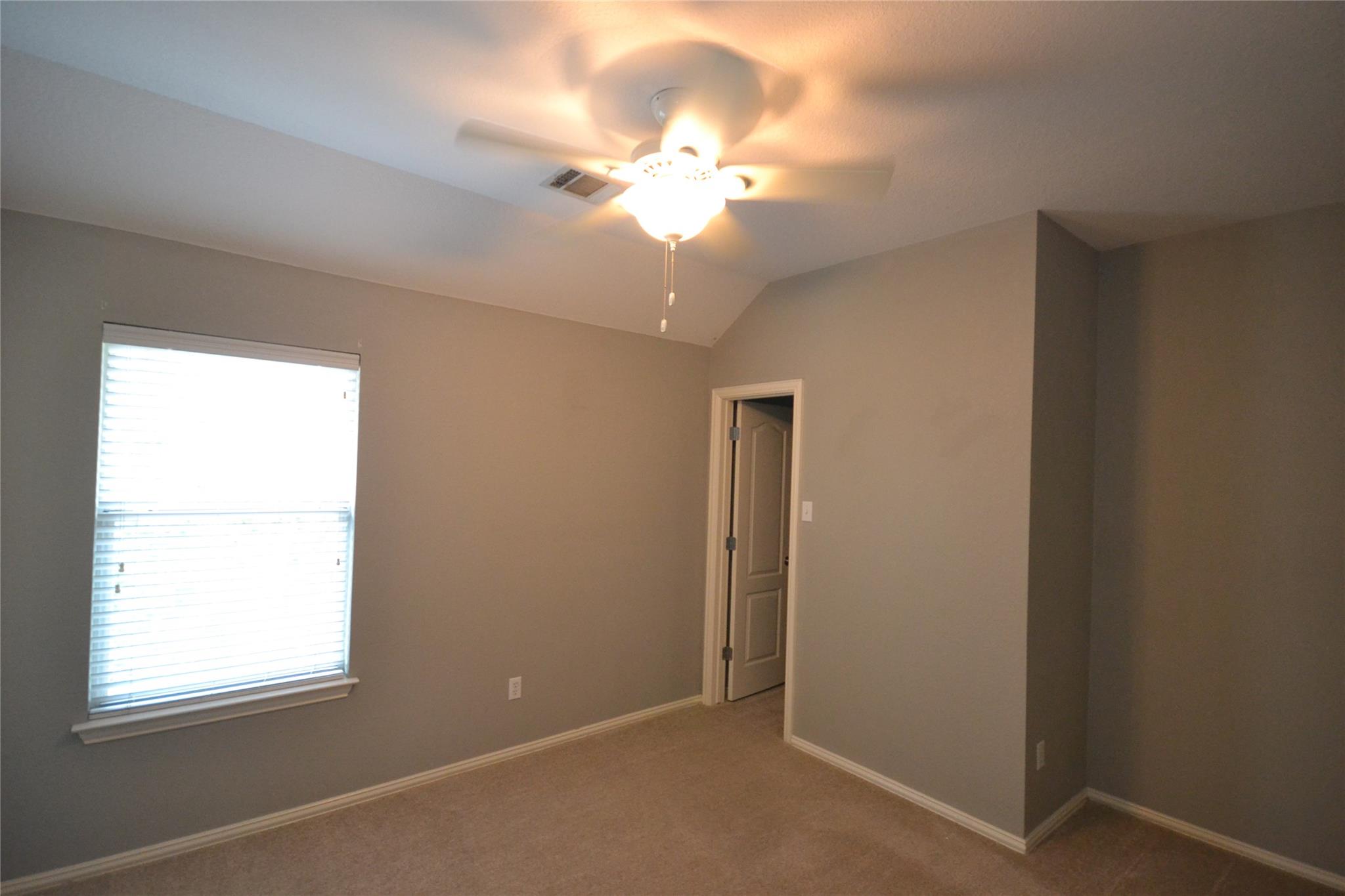 1705 Lions Den None Property Photo 24