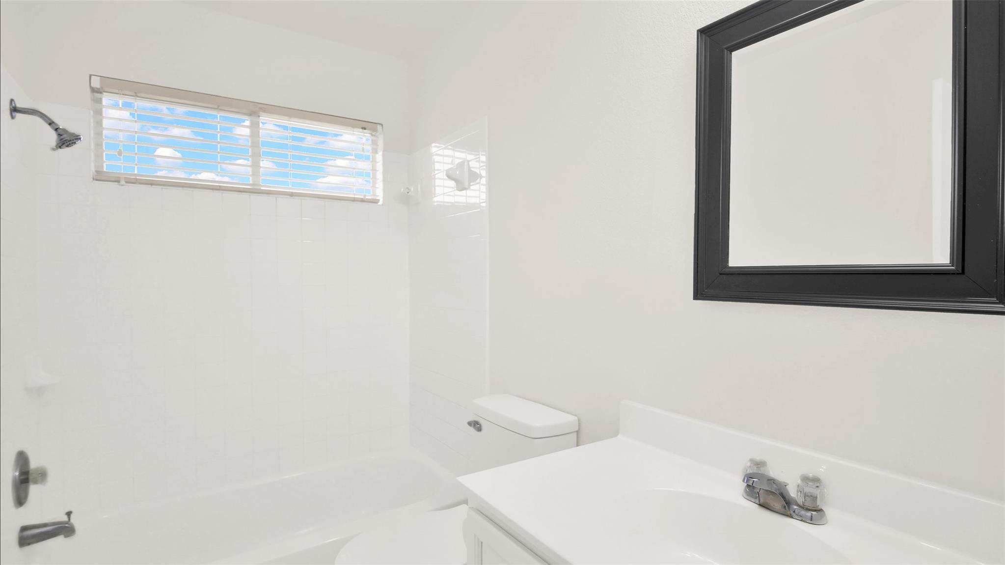 641 Fort Thomas Pl Property Photo 13