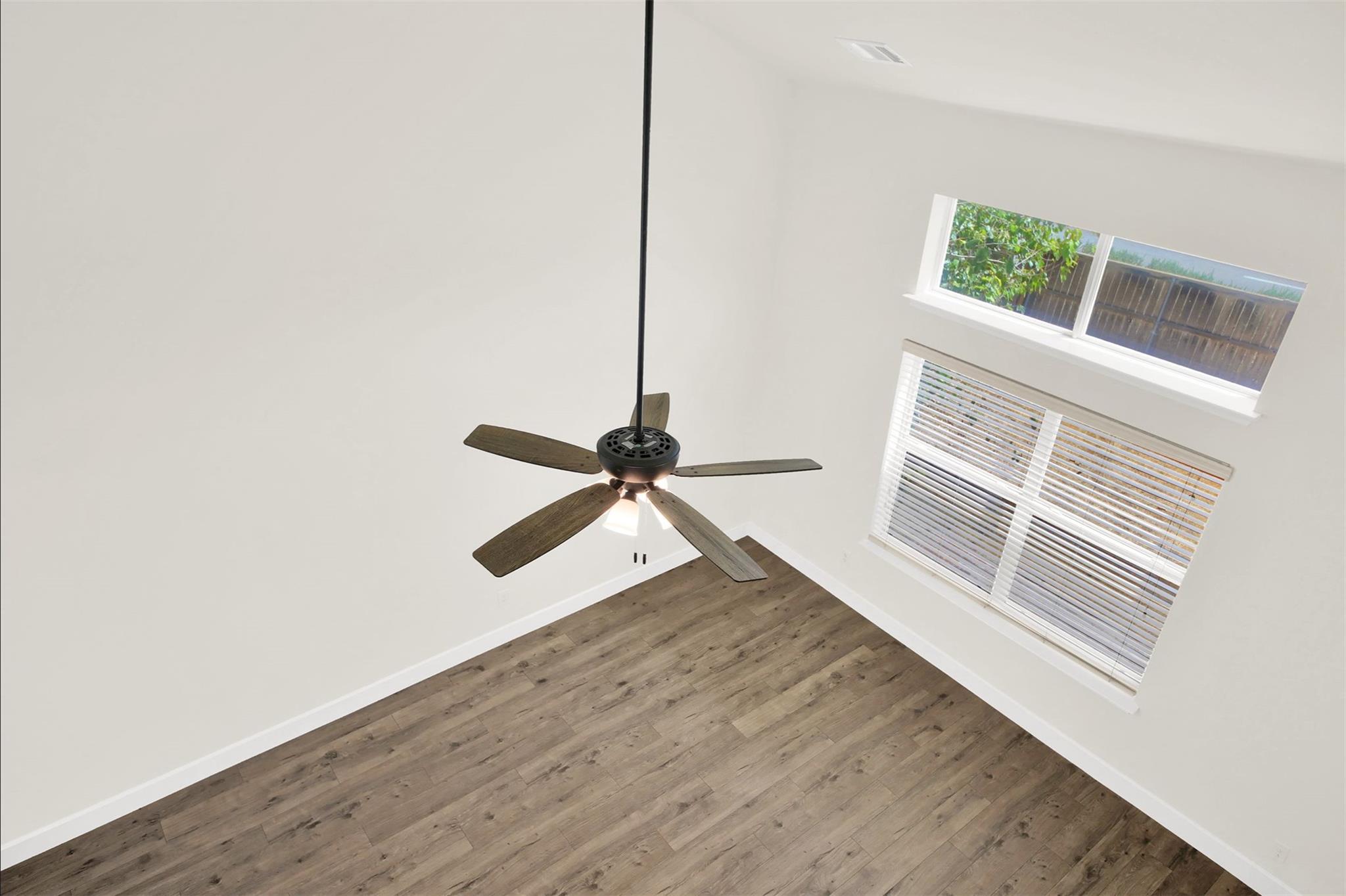 641 Fort Thomas Pl Property Photo 23