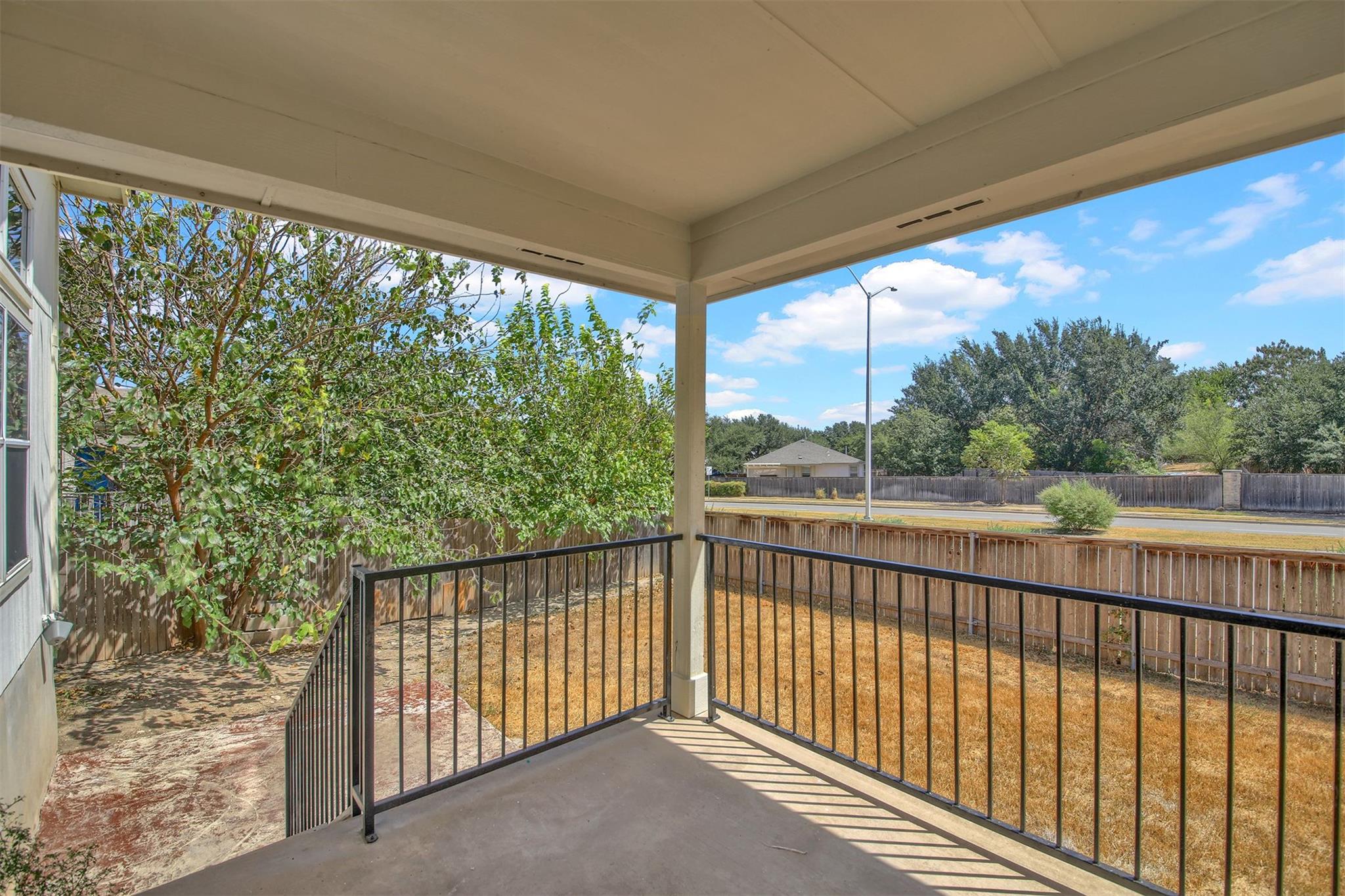 641 Fort Thomas Pl Property Photo 25