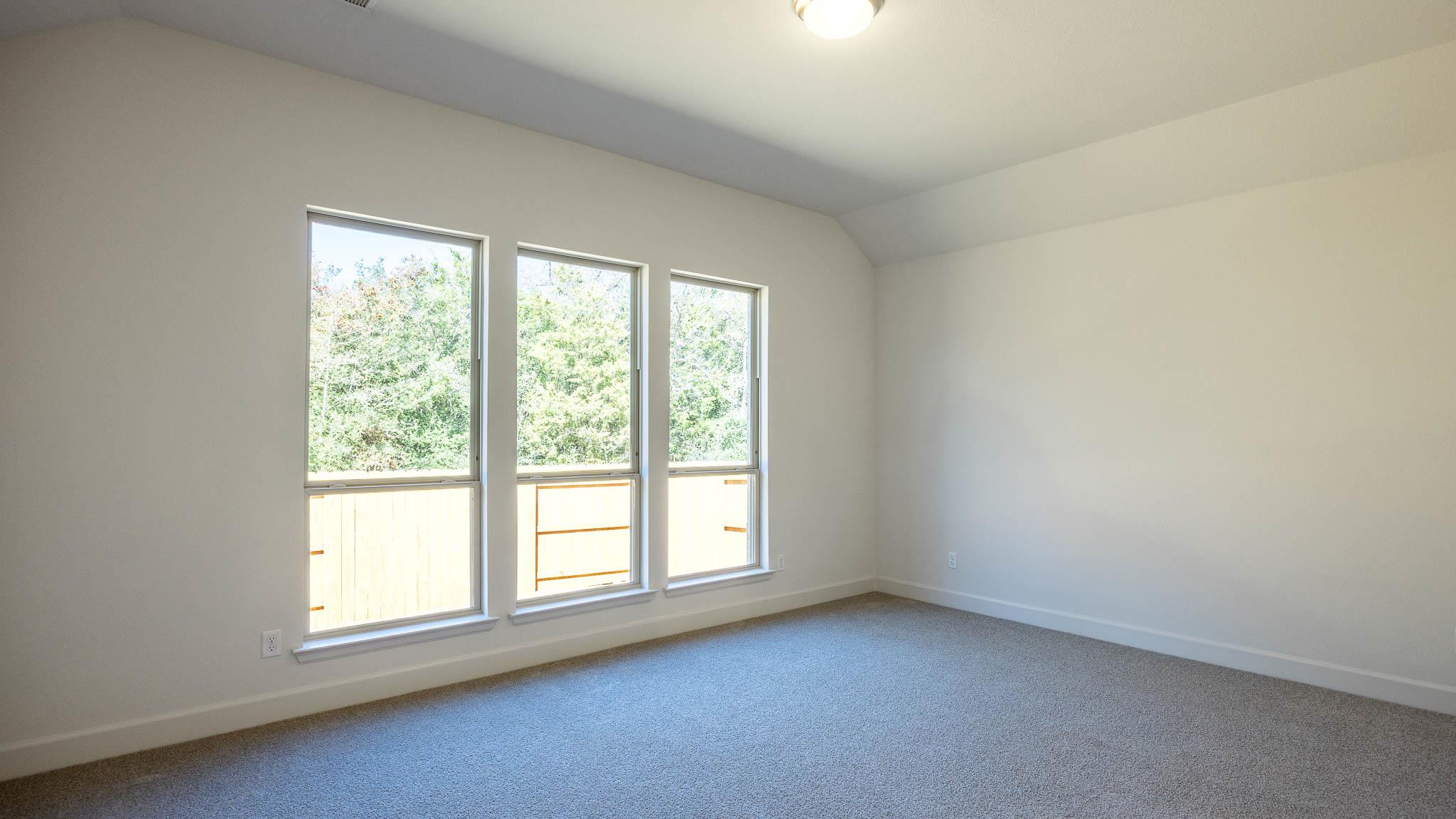 163 Plumbago Loop Property Photo 7