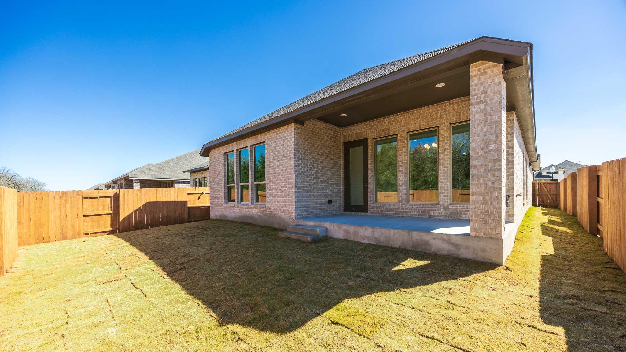 163 Plumbago Loop Property Photo 11