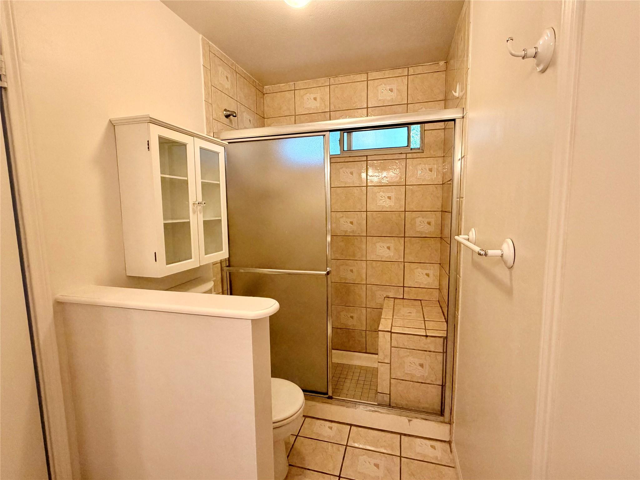 2202 Corbin Way Property Photo 8