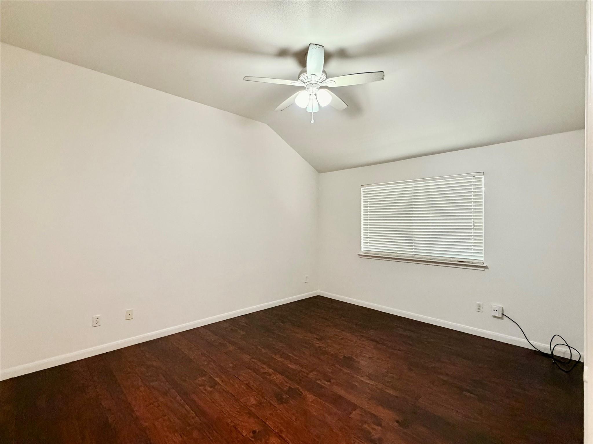 2202 Corbin Way Property Photo 12