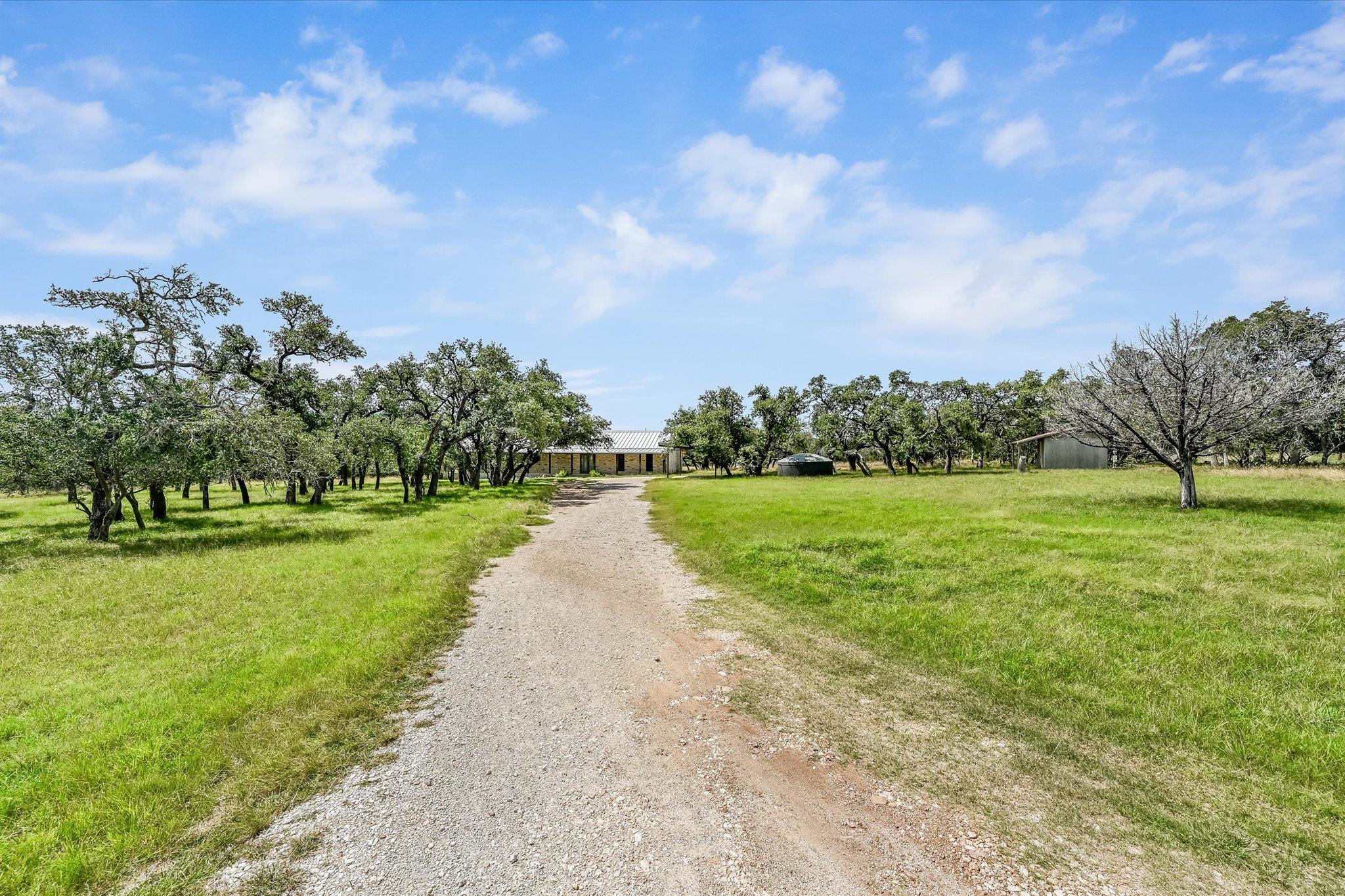 104 Sendero Arbolado None Property Photo 4