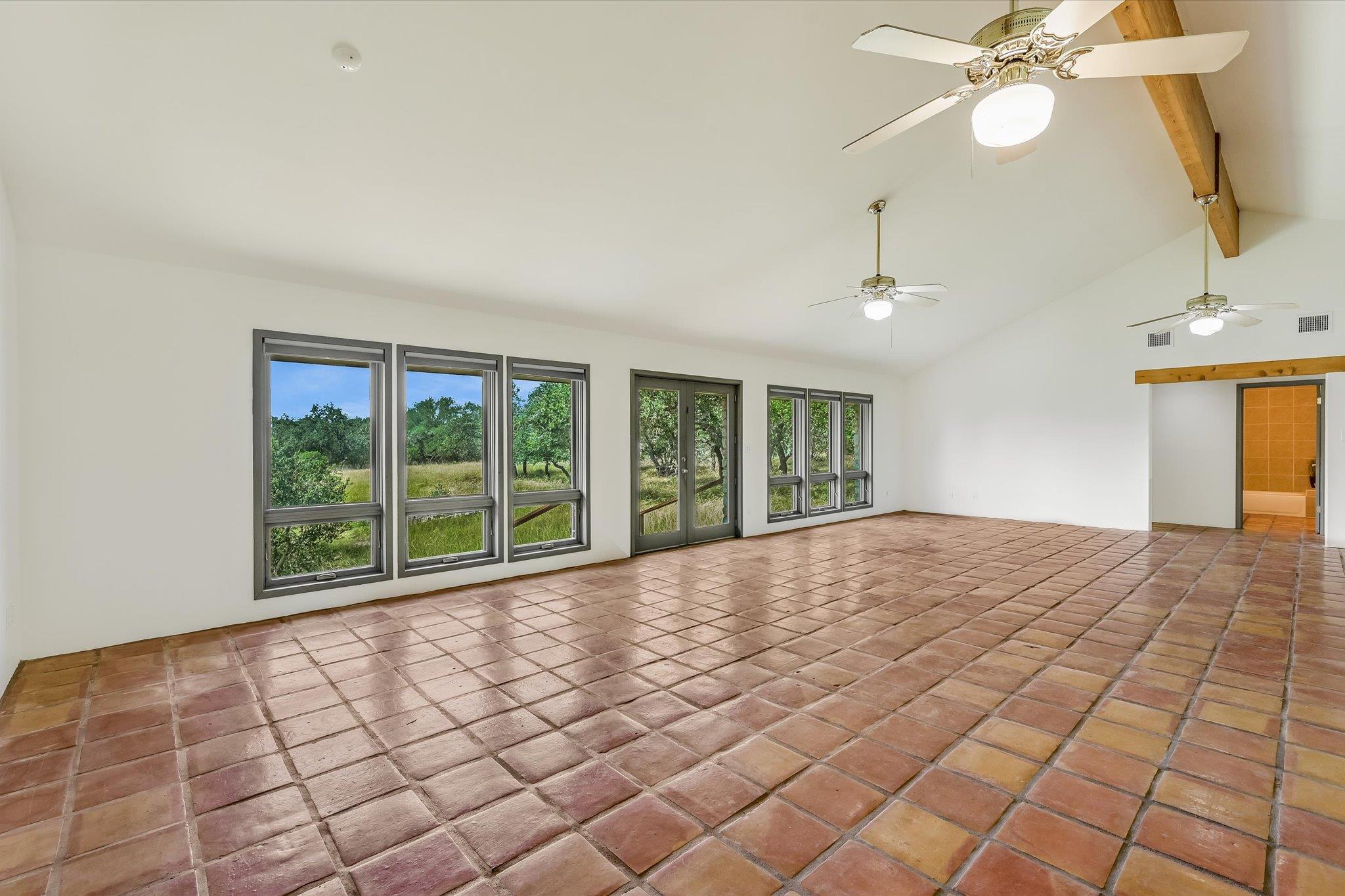 104 Sendero Arbolado None Property Photo 7