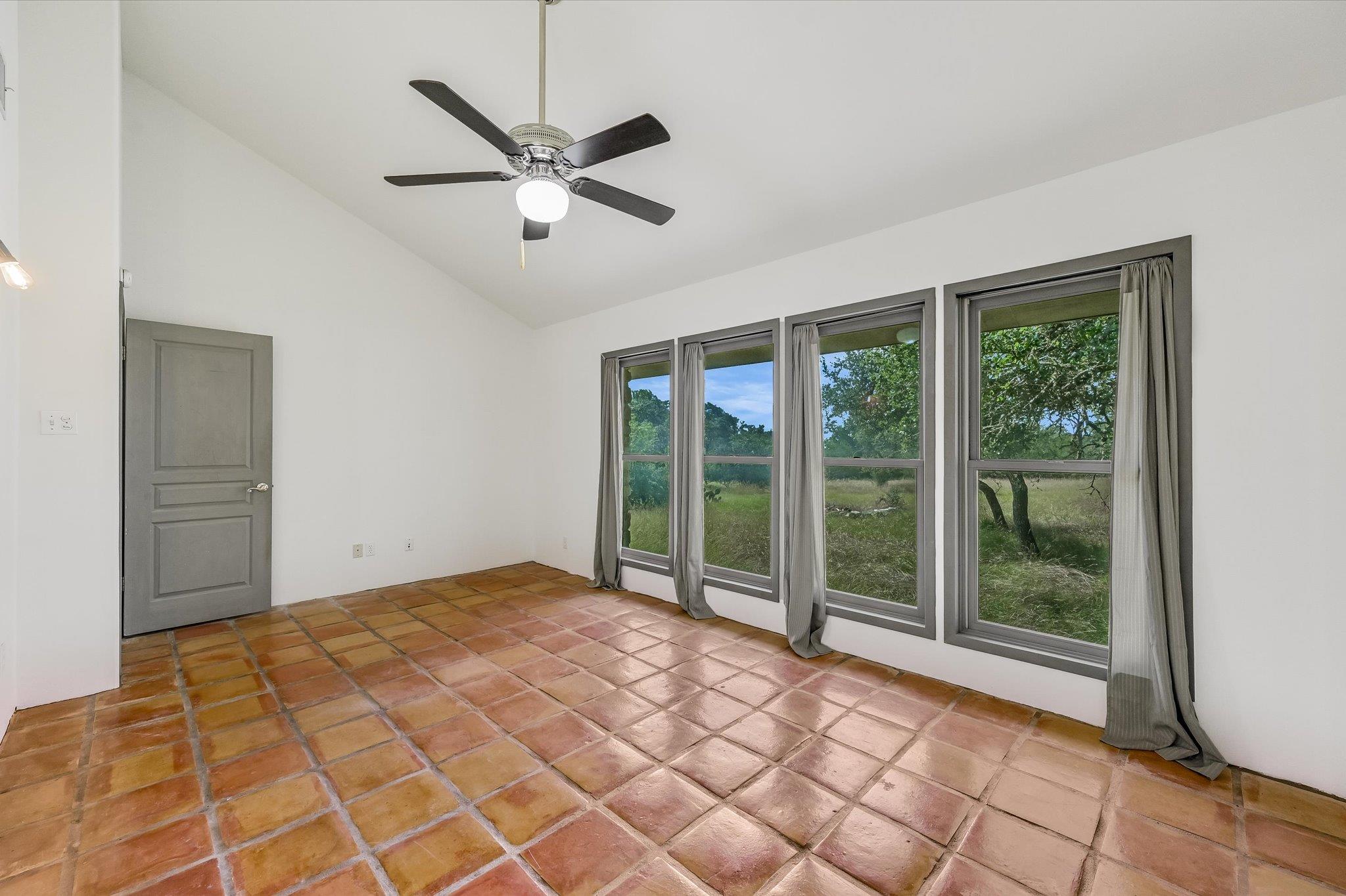 104 Sendero Arbolado None Property Photo 15