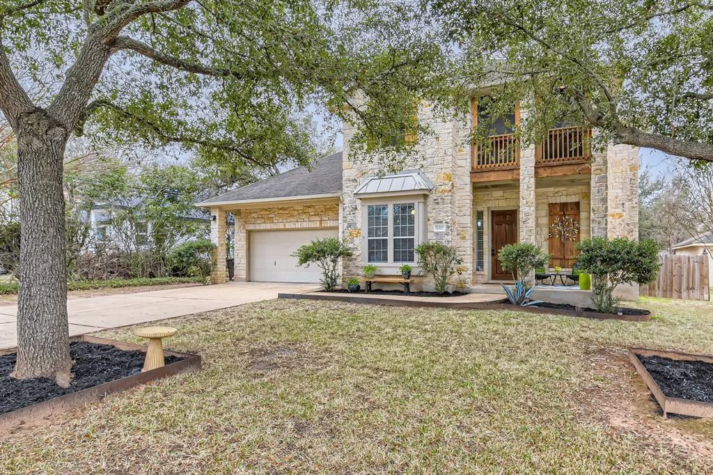 6517 Walebridge Ln Property Photo 3