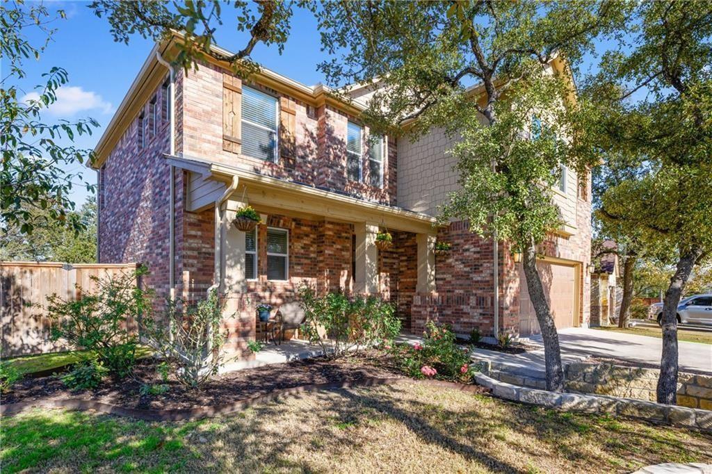 1524 Uhland Dr Property Photo 2