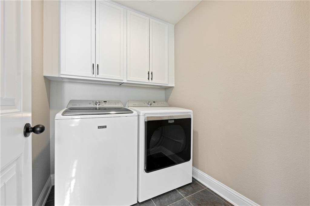 1524 Uhland Dr Property Photo 23